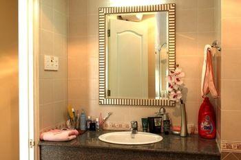Had - Truong Dinh Apartment